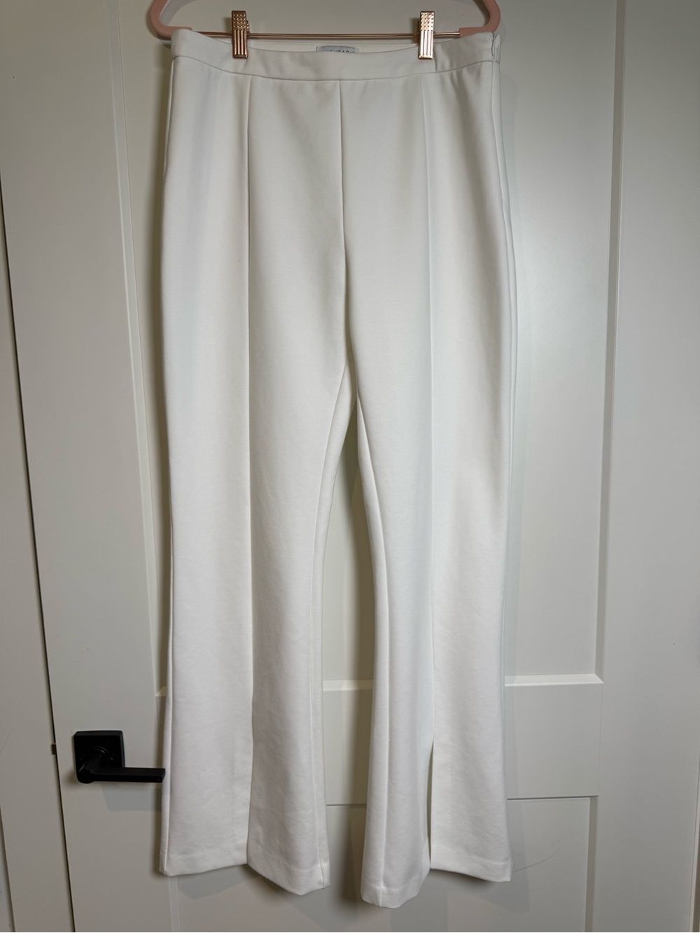Lucy Paris White Pull-On Flare Pants Size Large Stretch Career Wedding
